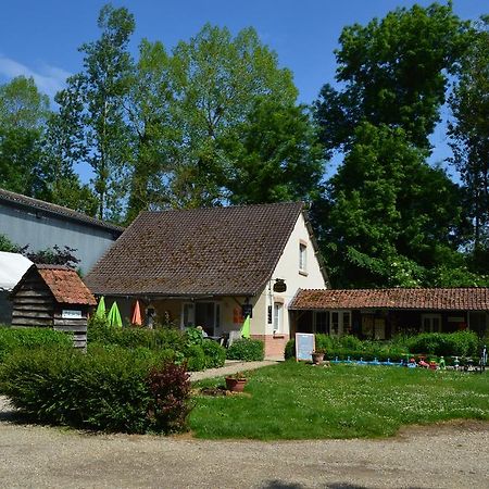 Camping Le Val De Trie Behen Екстер'єр фото