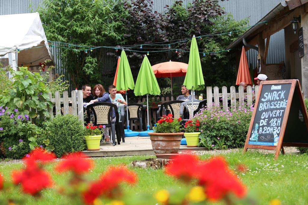 Camping Le Val De Trie Behen Екстер'єр фото