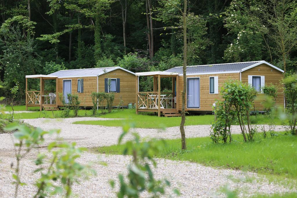 Camping Le Val De Trie Behen Екстер'єр фото