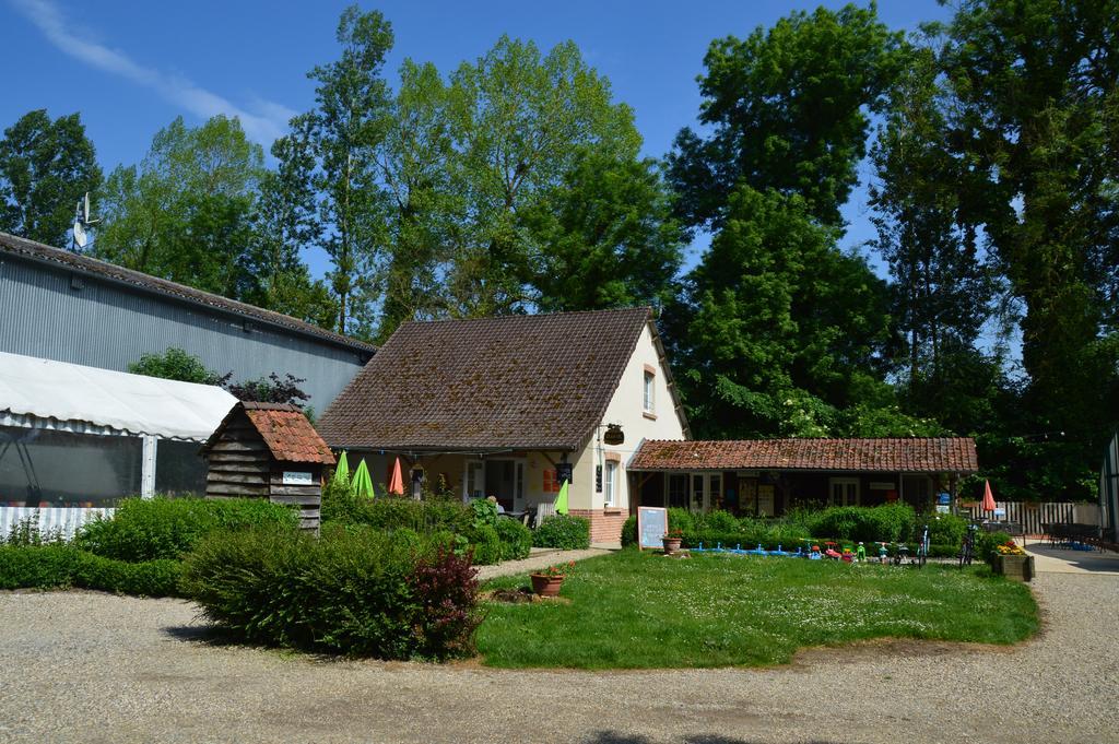 Camping Le Val De Trie Behen Екстер'єр фото